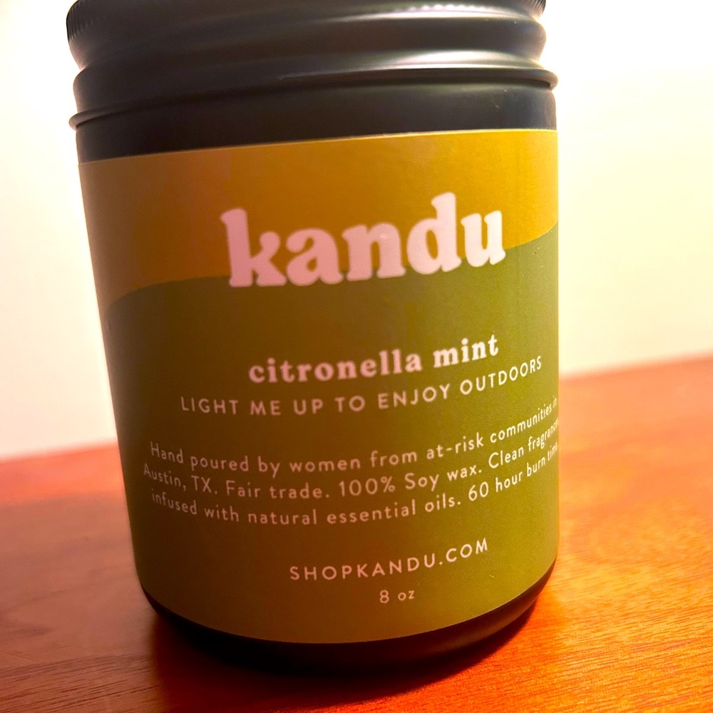 NEW Kandu Citronella Mint 8oz. candle. First photo is stock. Item is brand new. - Picture 2 of 6